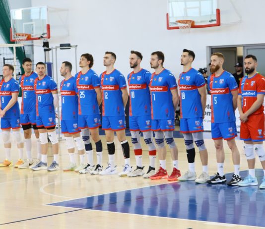 Calificare în semifinalele campionatului!