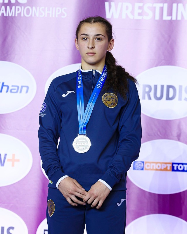 Mădălina Pavel lupte